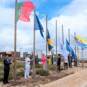 Hastear Das Bandeiras Abriu Oficialmente época Balnear Na Praia Osso Da Baleia No Carriço