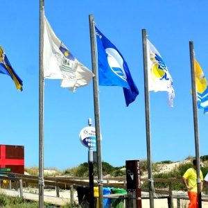 Praia Do Osso Da Baleia Distinguida Por Júri Internacional Mais Uma Vez Com Bandeira Azul